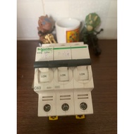 CB 3 phase 63A Schneider IK60N C 63A