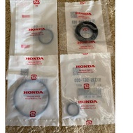 Honda Genuine Magneto Oil Seal Kit - TMX155