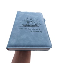 Sổ bìa da A5 khắc tên/Sổ bìa màu xanh đậm xanh nhạt nâu hồng khắc logo câu chúc theo yêu cầu/Sổ da B