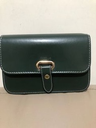 (包郵)Mizzue 墨綠 明線PU皮袋 
