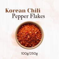 GOCHUGARU KOREAN RED CHILLI PEPPER FLAKES 100G 250G / KOREAN RED PEPPER CHILLI POWDER / Serbuk Cili 