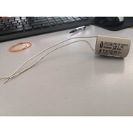 SECONDHAND 4.0UF 250V CAPACITOR