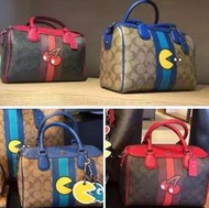 美國代購COACH 56650 PAC-MAN TOTE限量合作款 櫻桃 波士頓包 斜背/手提包 美國代購