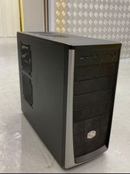 電腦主機