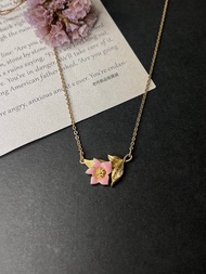 Avon 雅芳紫丁香琺瑯項鏈