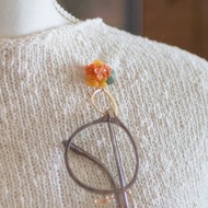 眼鏡架 / 胸針/　丹花