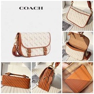 ▪️ Coach 馬車印花復古郵差包 郵差袋