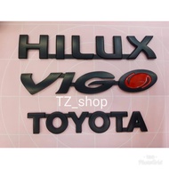 โลโก้ toyota hilux vigo ชุด 3 ชิ้น สีดำด้าน