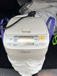 Panasonic SD-P104 麵包機