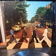 Turntable - The Beatles - Abbey Road (US version)