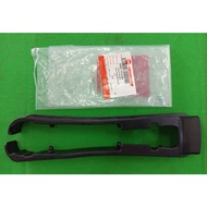 [100% ORIGINAL] SYM VF3i 185 SWING ARM RUBBER CHAIN GUIDE SLIDER 40591-VF3-000