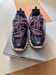 Balenciaga Track 巴黎世家 老爹鞋 黑紅 EU39