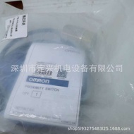 E2E-X18ME1-Z Three-Wire NPN Normally Open Proximity Switch Sensor