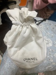 香奈兒 Chanel  化妝品VIP漂亮禮 大容量 收納袋 化妝包 洗漱包 束口袋 防塵袋母親節 情人節 送禮自用❤️