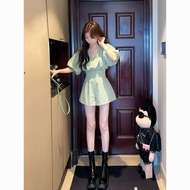 新品/2025夏季新款小个子气质V领泡泡袖连体裤女高腰收腰显瘦阔腿短裤9.29.3 New product/2025 summer new style petite elegant V-neck pu