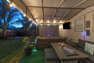 7-Person Luxury Spa, Fenced Tropical Backyard Paradise, Beach Vibe