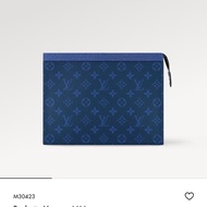 LV 99成新LOUIS VUITTON Pochette Voyage MM 手拿包