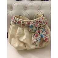 Naraya sling bag