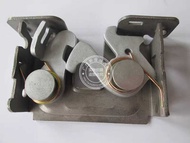 Suitable for BMW X1 X3 E84 E87 E83 116I 120I Hood Lock Block Hood Lock Block