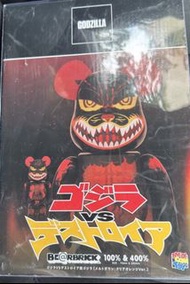 BE@RBRICK GODZILLA VS DESTOROYAH 100%& 400%