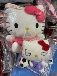 絕 Hello Kitty 公仔及手偶各一個（ 有黃有瑕疵 不設散賣）