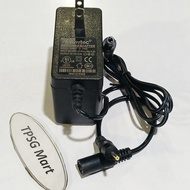 DC Power Adapter 5V - 2A (5.5mm x 2.1mm head) + 2.5mm x 0.7mm output cable