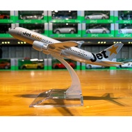 Airplane Model Airbus A330 Jetstar Pacific 16cm display Model