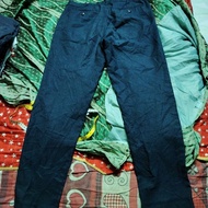 UNIQLO PANT SIZE 31x39 INCH