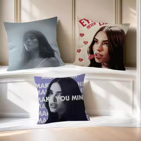 Singer Madison Beer Office Cushion Pillowcase Car Cushion Cover45X45CM Lumbar Pillowcase Sofa Pillow