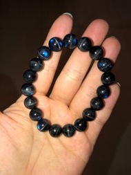 （優惠）10mm強貓眼藍光黑拉長石手串