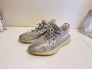 二手 ADIDAS Yeezy Boost 350 V2 灰天使 反光