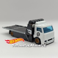 Hot Wheels Fleet Street , Japanese Tuners Collector Set (Loose) 1:64 HW 2022 truck lorry carrier tra