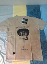 Uniqlo x Fender Telecaster 電吉他 T 恤