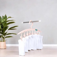 Convenient Hokori family clothes hanger and clothes hanger Duc Huynh DN450