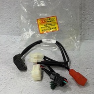 RS150 V1 V2 BATTERY WIRE WITH FUSE BOX WAYAR BATERI SOCKET FIUS KOTAK RS150 RS 150 RS150R