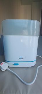新淨 Philips Avent   3合1電子蒸汽消毒煲 / 奶瓶消毒器/ 蒸奶樽機+奶瓶/奶樽I