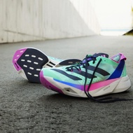 【12color)ใหม่ΑDIDΑS ORIGINALS Adizero Adios Pro 3 รองเท้าวิ่งป้องกันการลื่นไถลรองเท้าวิ่งที่มีน้ำหนักเบา