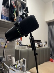 【可議價】Shure MV7 專業動圈麥克風（黑色）連懸臂式支架 ｜ 運作正常