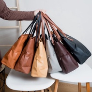 Messy Totebag Women's Bag By Ermy