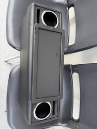 Sienta 170 車內儲物箱