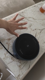 Midea 迷你電磁爐 圓形 黑色