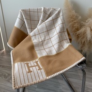 HERMES 奶茶色寶寶毛毯