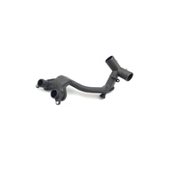 CJ7F ปั๊มน้ำ Outlet Tube Thermostat Lr018275 Aj89664 สำหรับ Land Rover Lr4 L319 Range Rover L322 L40