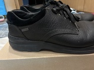 Clarks Gore-Tex Leather Shoes - Men's Size 11