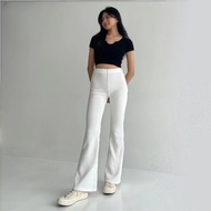 Flare Pants - Highwaist Flare Pants - Highwaitst Curly Cutbray