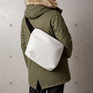 防水皮革郵差包 男款 GORE-TEX 規格 DRITTON G8 白色