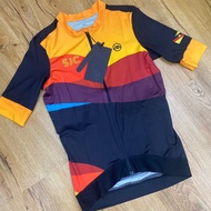 Monton Custom Made Cycling Jersey-Lifestyle