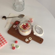 莓果麥片優格 : 藍莓麥片優格 : 麥片優格容器蠟燭