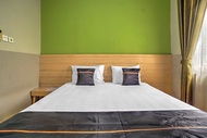 Hotel O near Juanda Airport formerly Azz