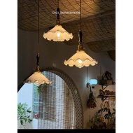 Cici cici cici | Classic style decorative ceiling lamp - High quality wavy glass lampshade